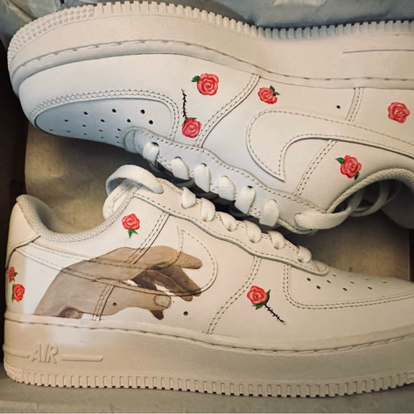 Custom AF1’s - Picture 5 of 11